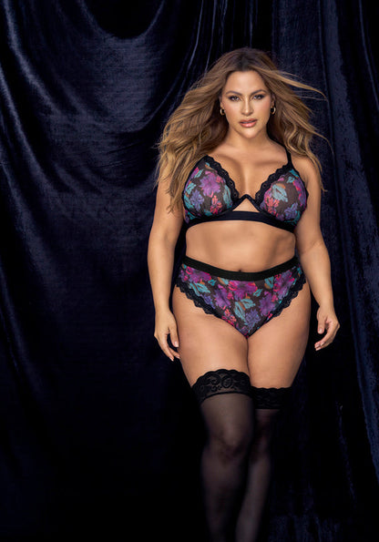 Plus Size Floral Lace Bra and Panty Two Piece Set Front View